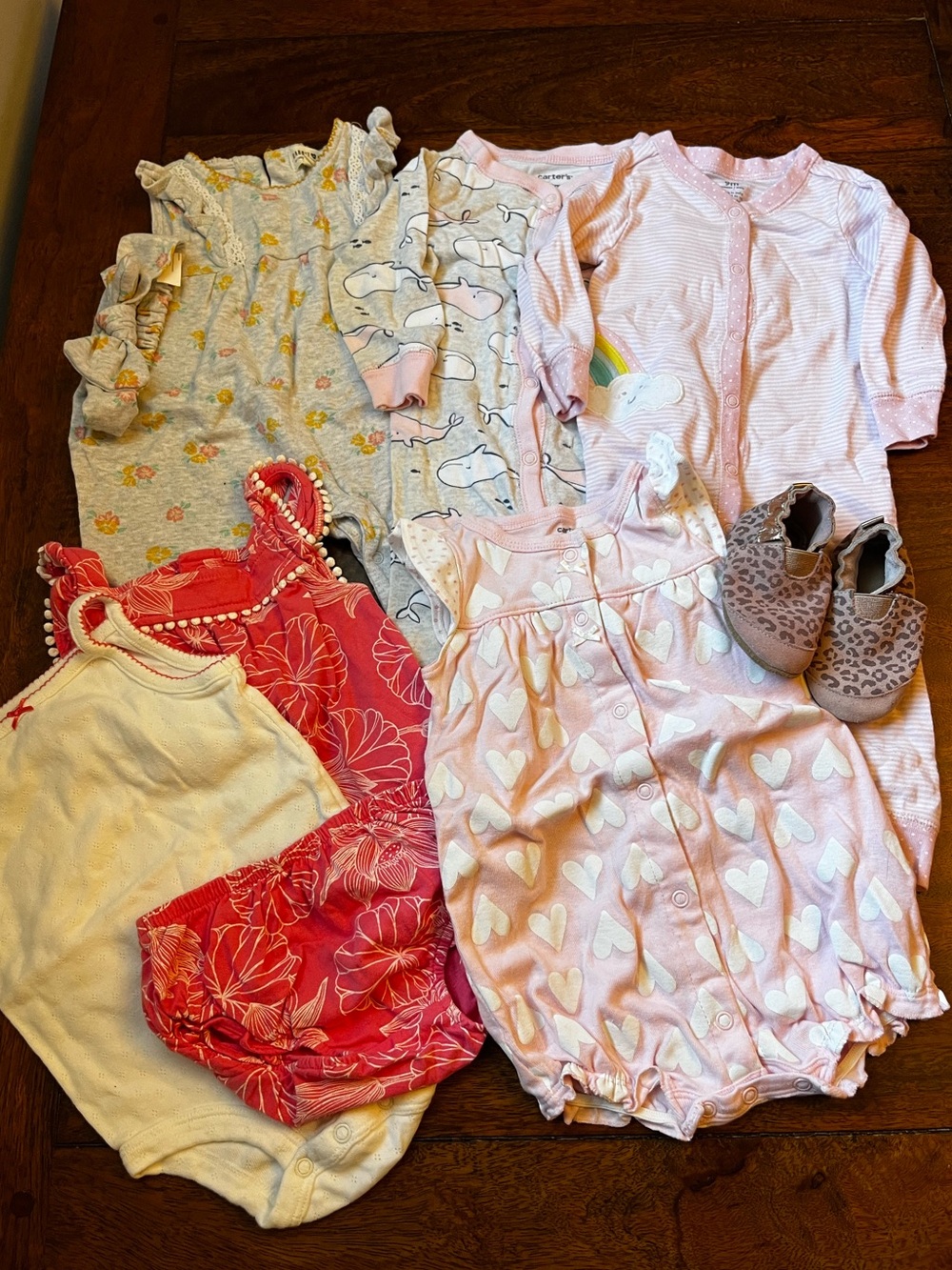 Lot of Baby Girl Summer Clothes (9 Months)